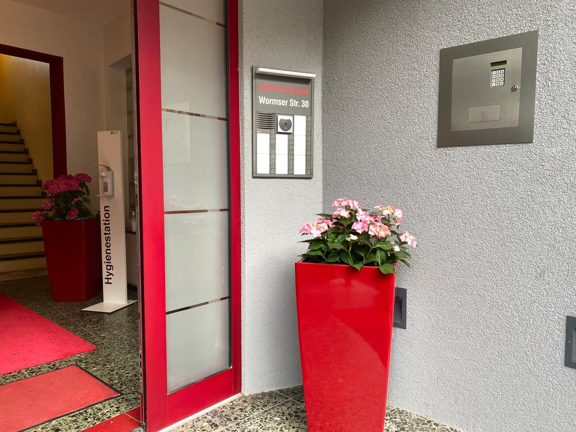 Dompanorama Der Weisse Pfau Apartment Fuer 2-4Pers Speyer Eksteriør billede